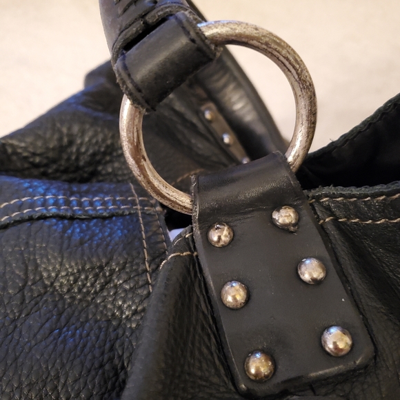 Lucky Brand Genuine Pebbled Leather Purse Black Distressed Hardware Stitching - Picture 8 of 16